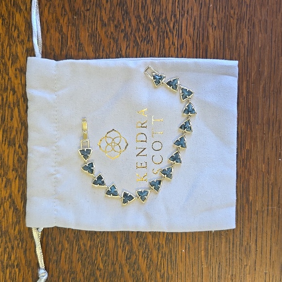 Kendra Scott Perry Gold Link Bracelet In Green Apatite - Picture 10 of 10